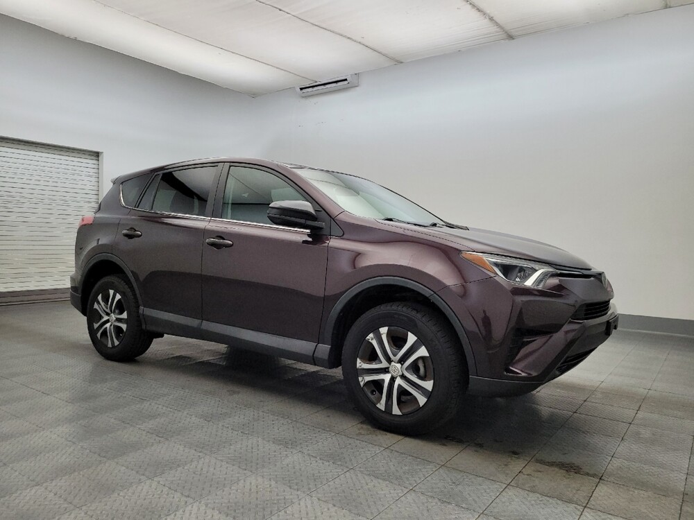 2018 Toyota RAV4 in Albuquerque, NM 87113 - 18100399 11