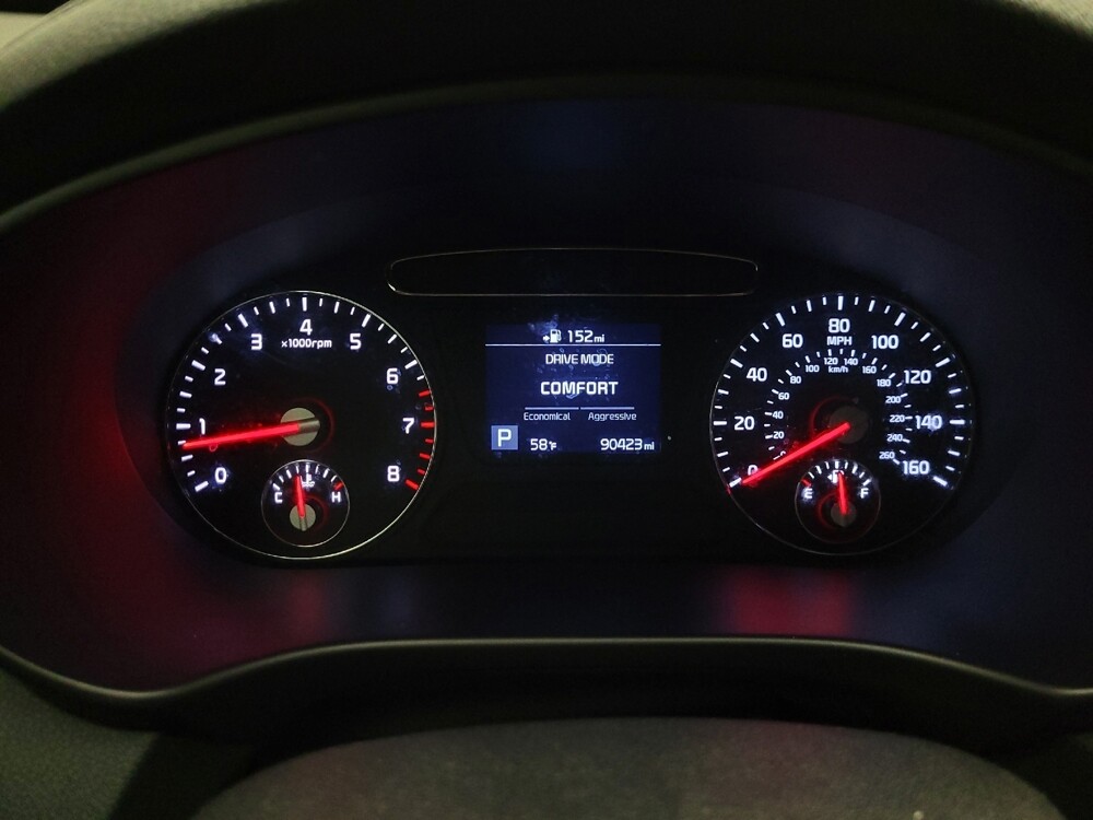 2020 Kia Sorento in Glendale, AZ 85301 - 18100406 23