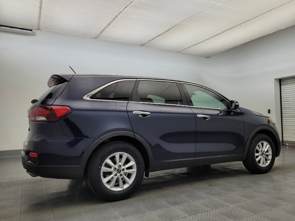2020 Kia Sorento in Glendale, AZ 85301 - 18100406 10