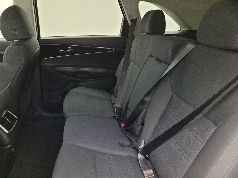 2020 Kia Sorento in Glendale, AZ 85301 - 18100406 18