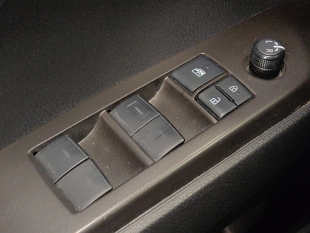 2022 Toyota Camry in Houston, TX 77034 - 18100408 27