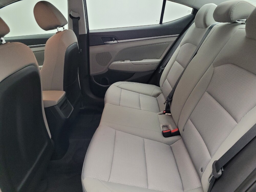 2018 Hyundai Elantra in Kissimmee, FL 34744 - 18100413 18