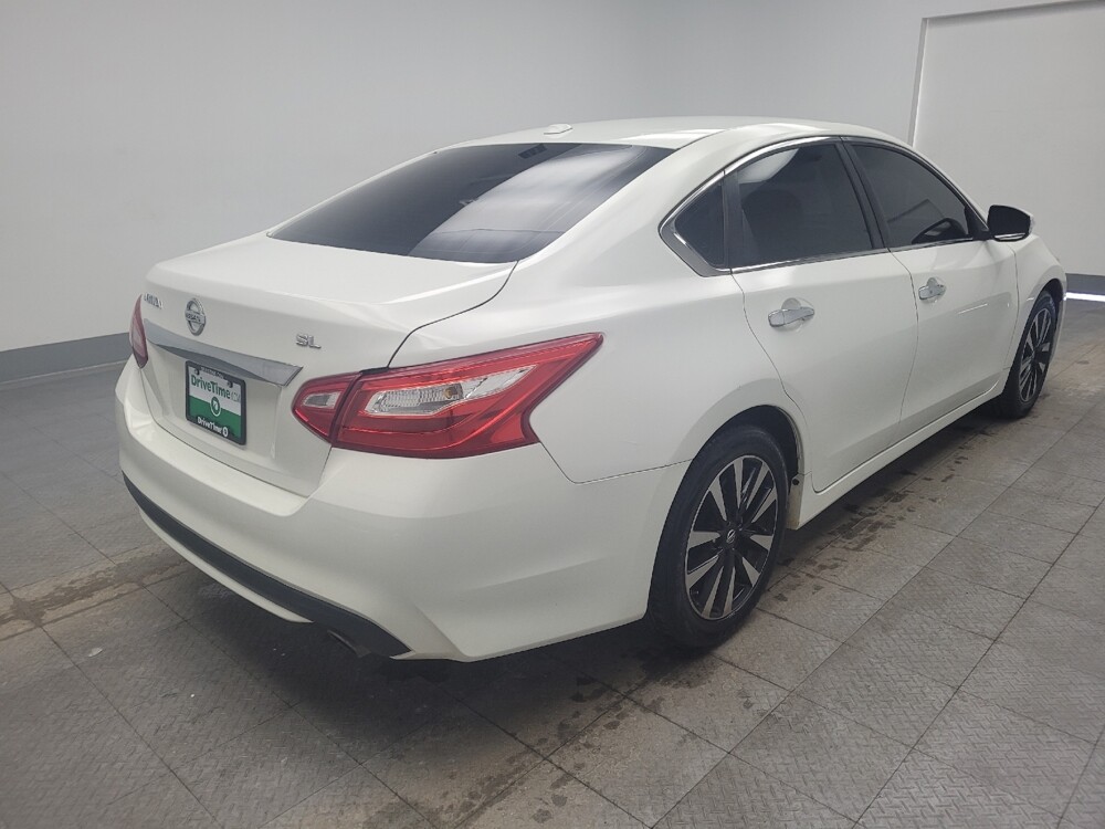 2018 Nissan Altima in Memphis, TN 38115 - 18100415 9