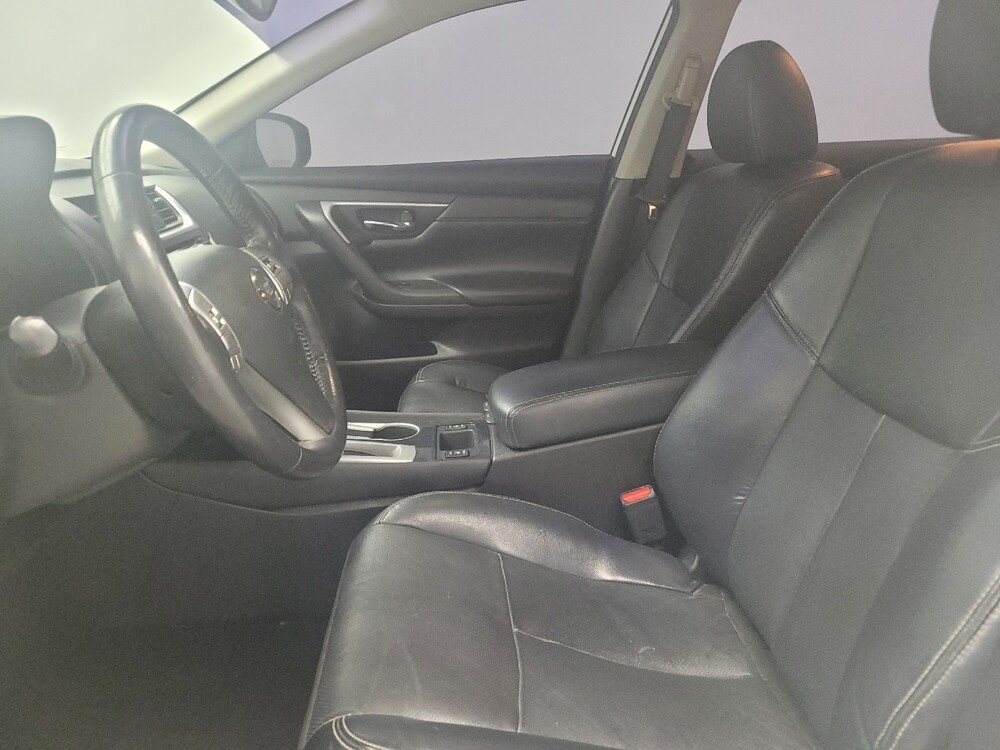 2018 Nissan Altima in Memphis, TN 38115 - 18100415 17