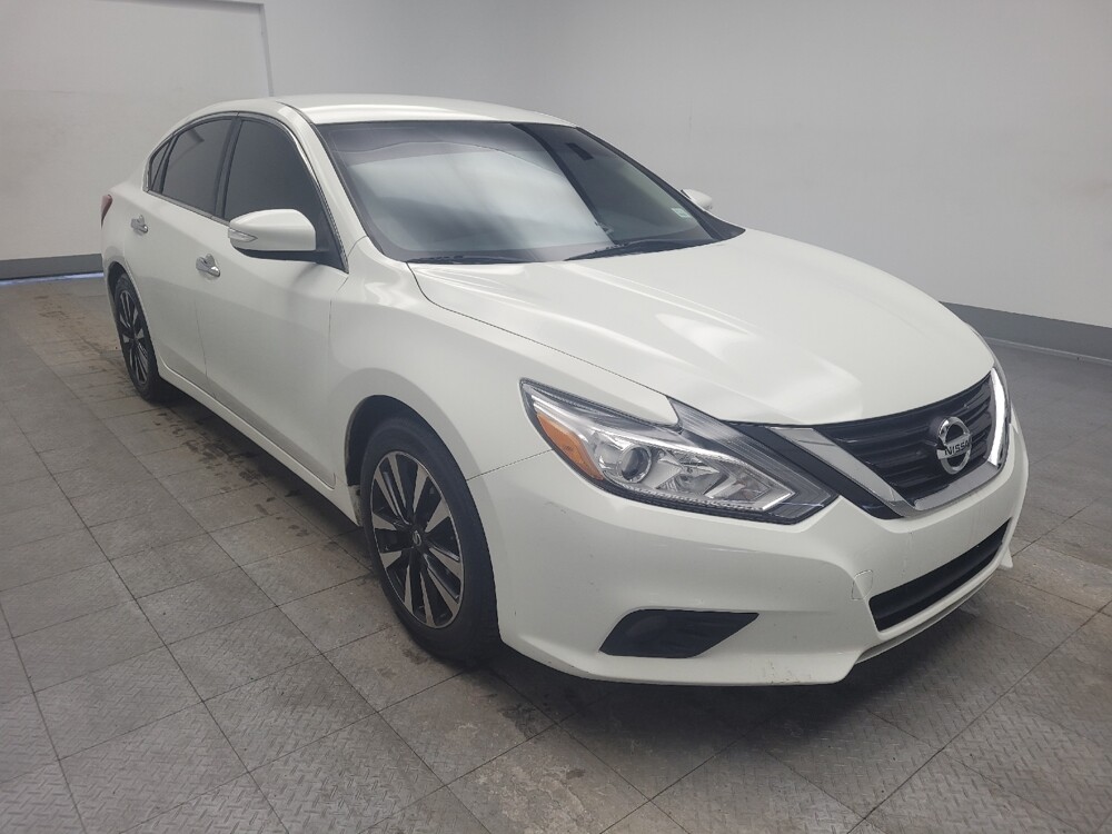 2018 Nissan Altima in Memphis, TN 38115 - 18100415 13