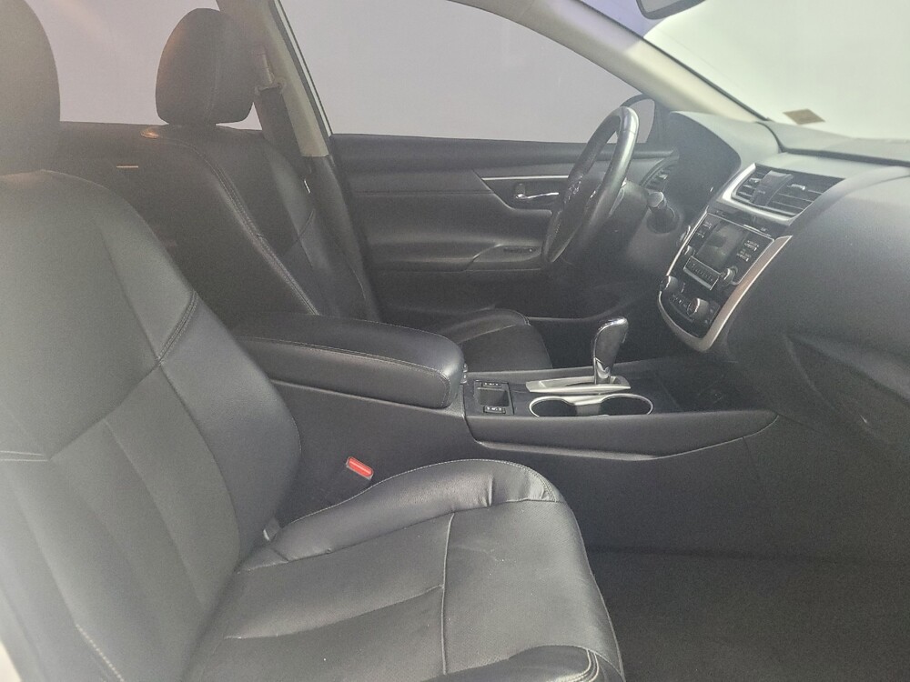 2018 Nissan Altima in Memphis, TN 38115 - 18100415 21