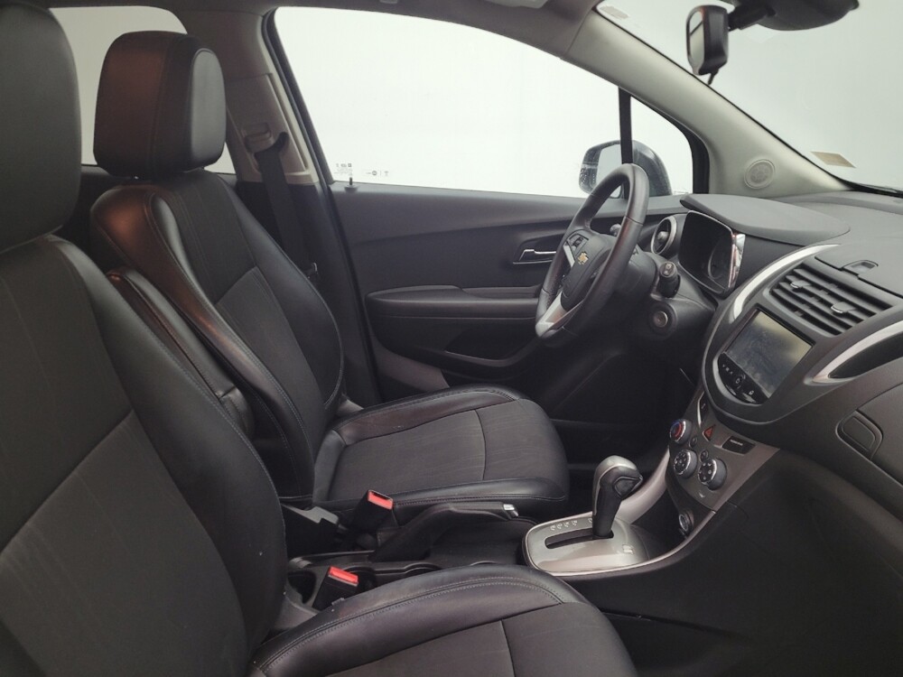 2016 Chevrolet Trax in Cincinnati, OH 45255 - 18100416 21