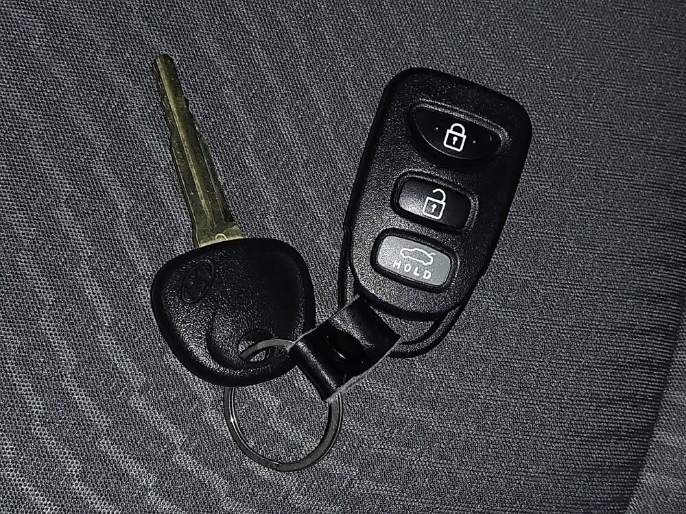 2014 Hyundai Elantra in Kissimmee, FL 34744 - 18100417 32