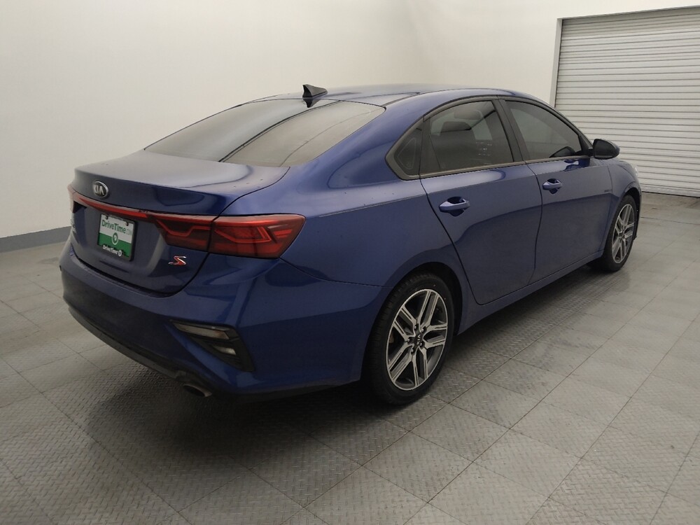 2019 Kia Forte in Houston, TX 77074 - 18100424 9