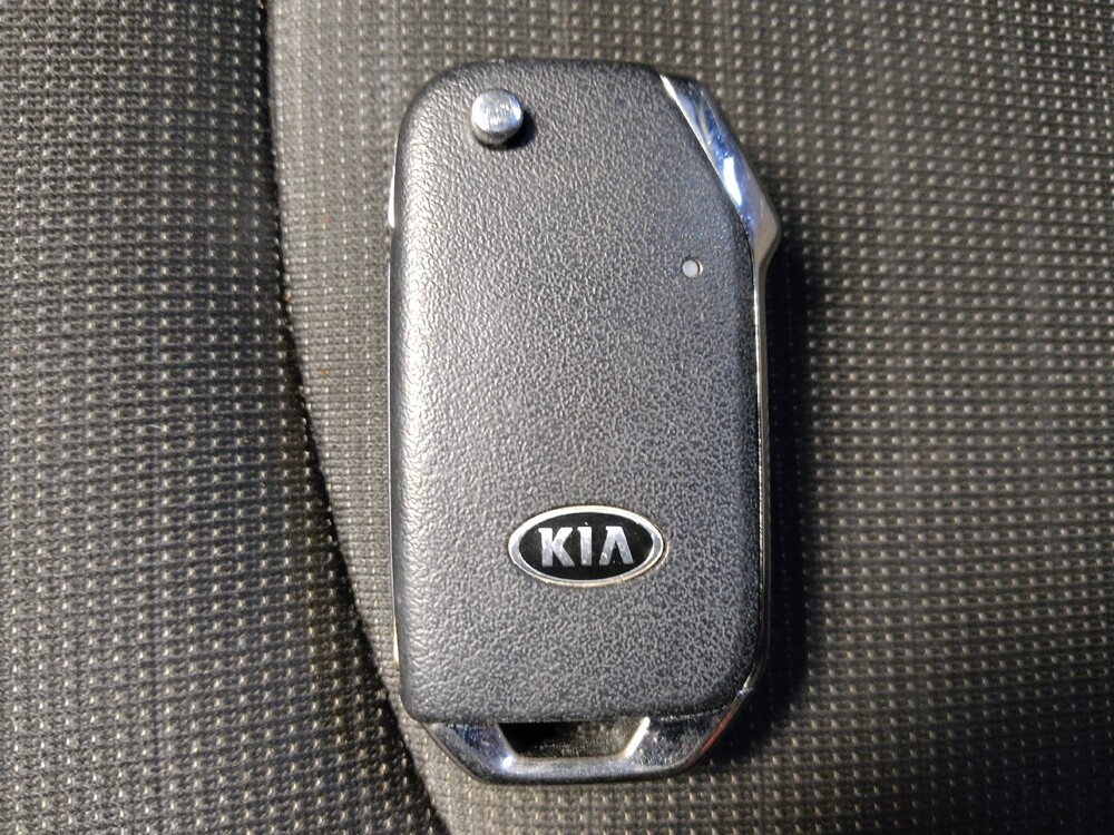2019 Kia Forte in Houston, TX 77074 - 18100424 32