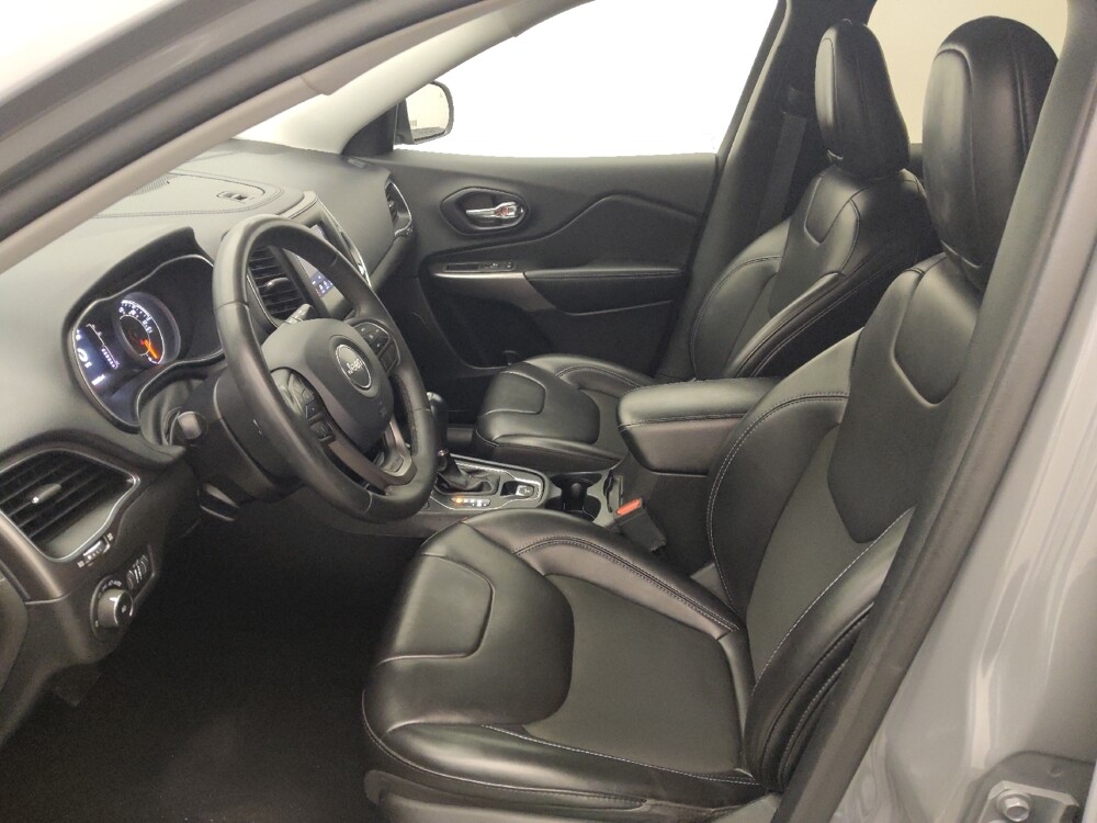 2020 Jeep Cherokee in Houston, TX 77074 - 18100425 17