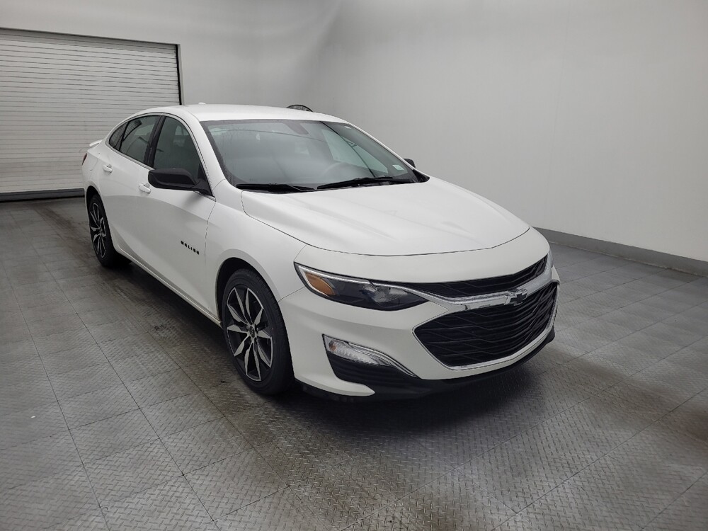 2020 Chevrolet Malibu in Wilmington, NC 28405 - 18100428 13