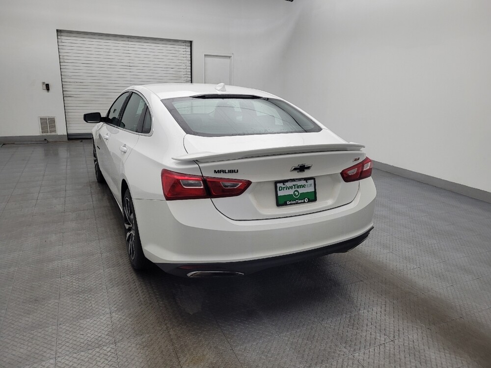 2020 Chevrolet Malibu in Wilmington, NC 28405 - 18100428 6