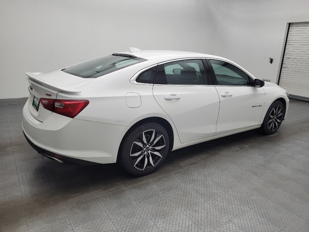 2020 Chevrolet Malibu in Wilmington, NC 28405 - 18100428 10