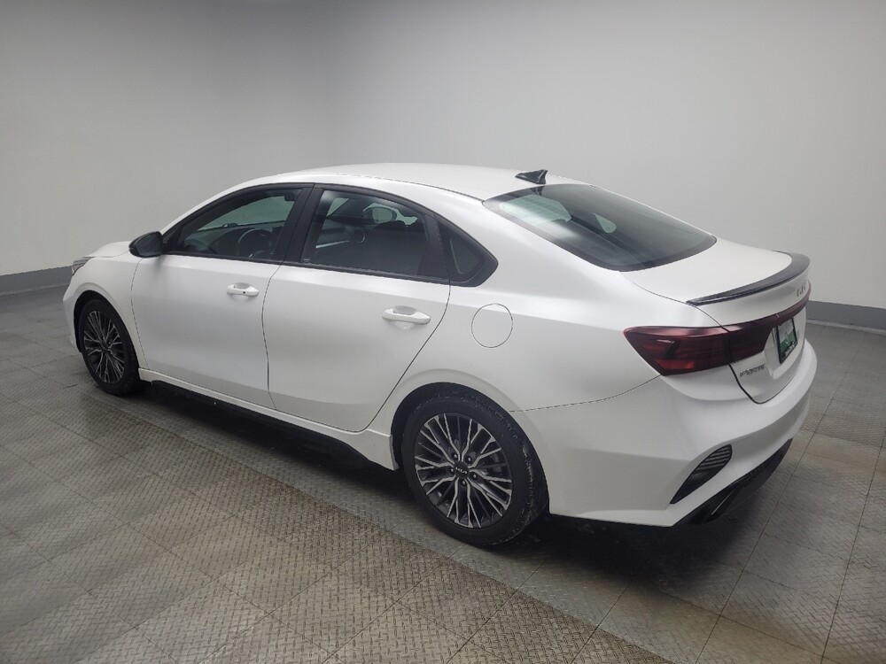 2022 Kia Forte in Highland, IN 46322 - 18100429 3