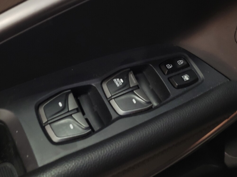 2018 Hyundai Santa Fe in New Castle, DE 19720 - 18100433 27