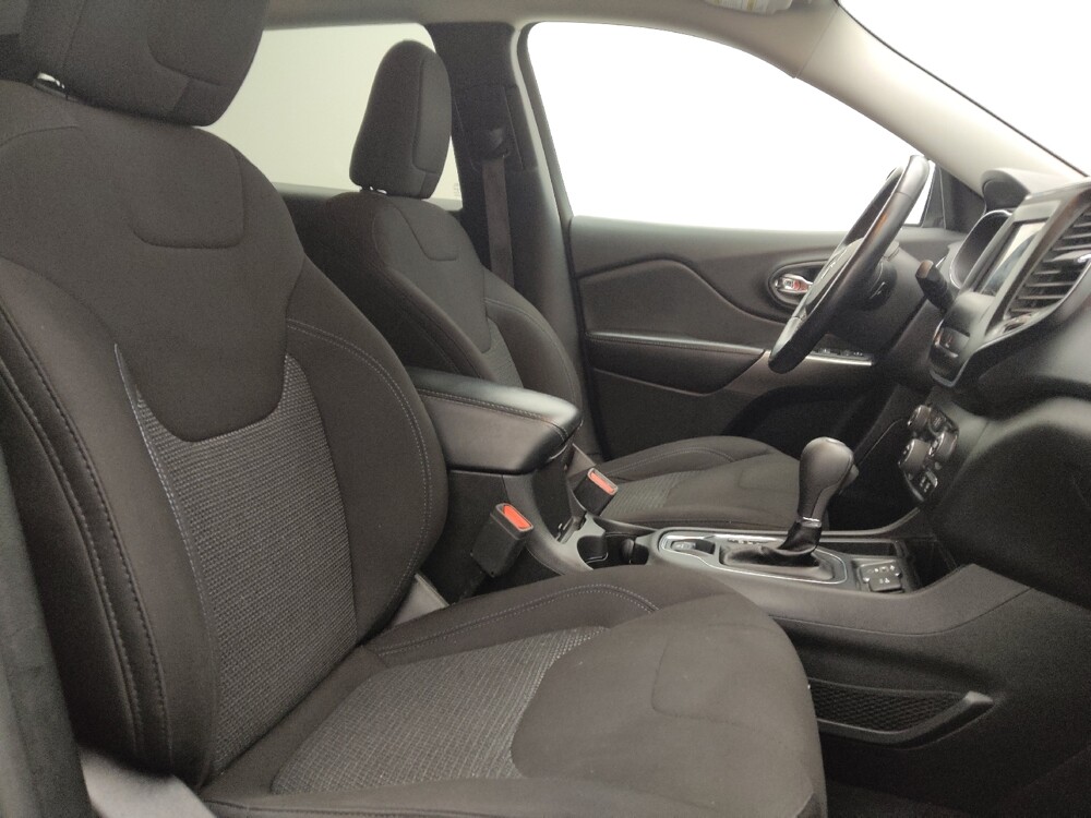 2019 Jeep Cherokee in Lakewood, CO 80215 - 18100434 21