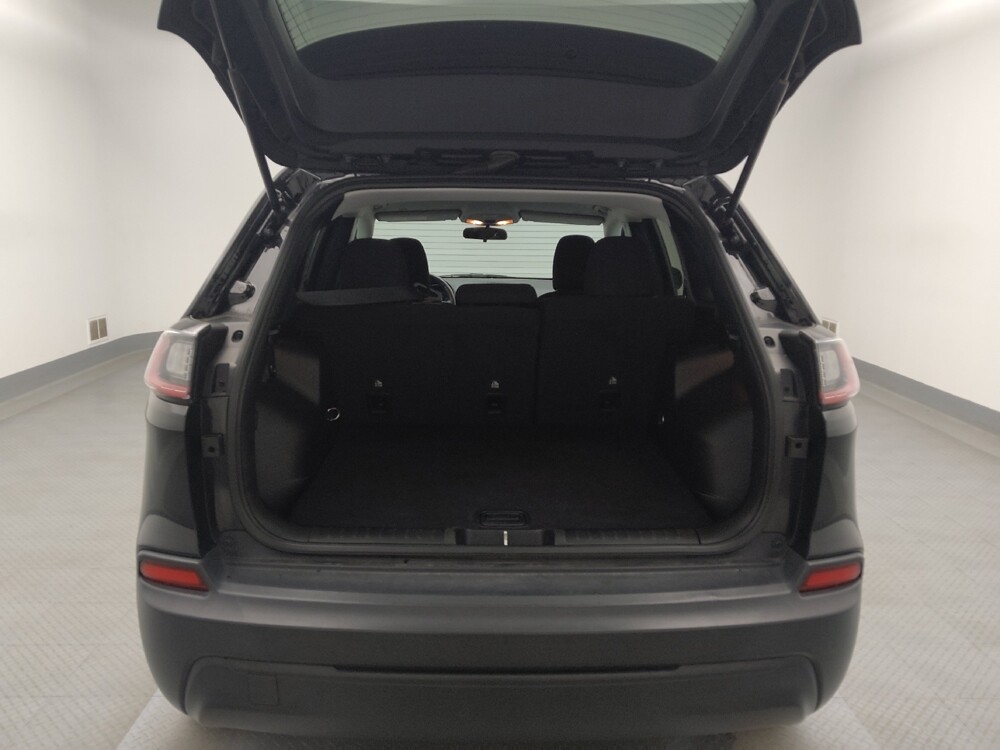 2019 Jeep Cherokee in Lakewood, CO 80215 - 18100434 29