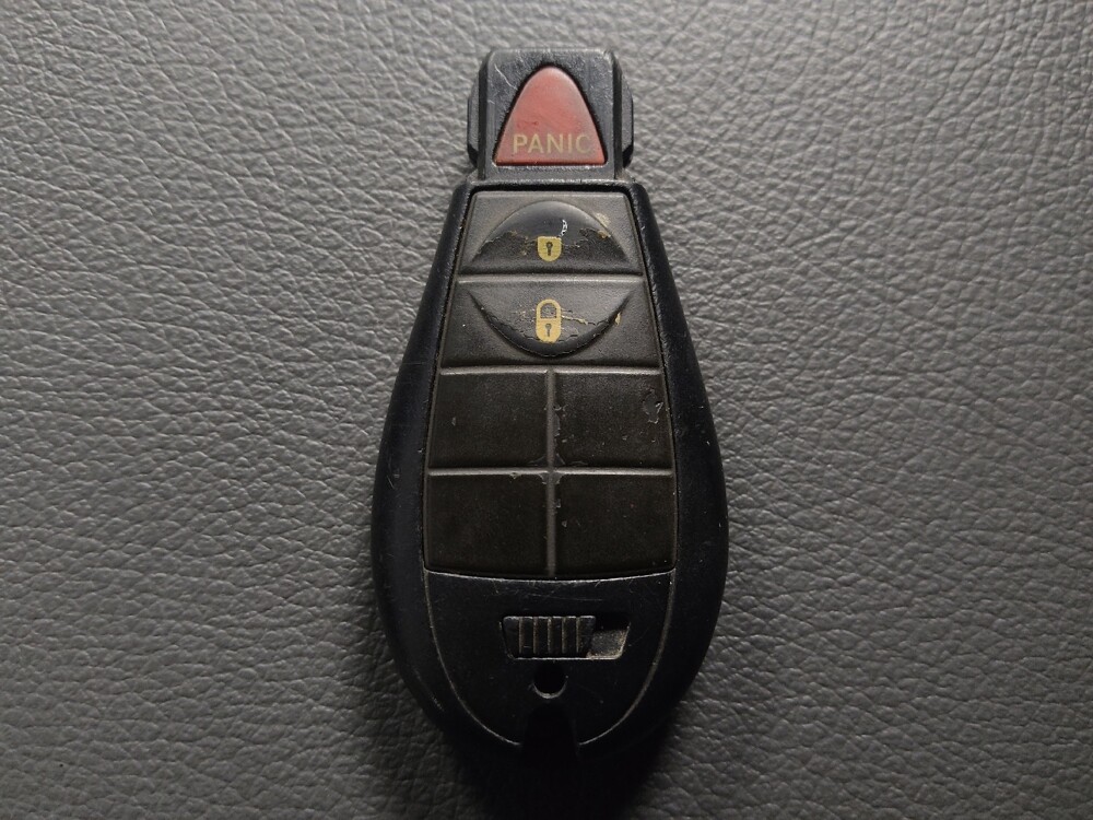 2015 RAM 1500 in Houston, TX 77060 - 18100437 32