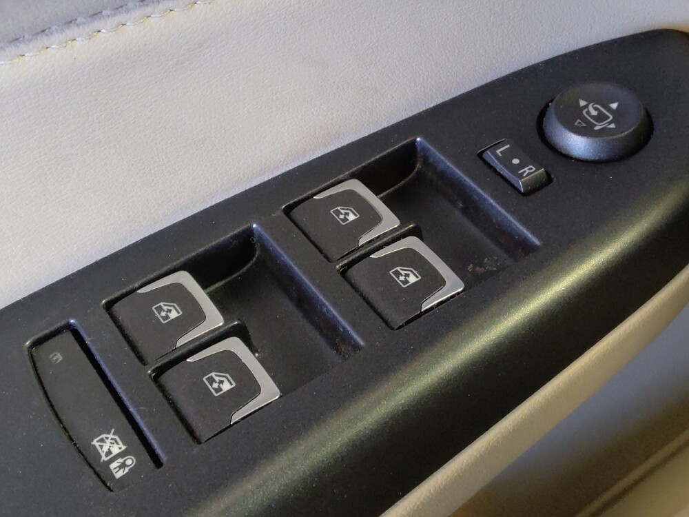 2014 Cadillac SRX in Houston, TX 77060 - 18100438 27