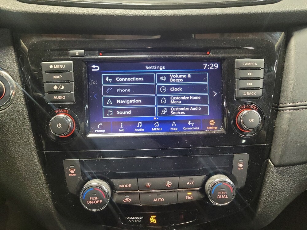 2019 Nissan Rogue in Riverside, CA 92504 - 18100452 25