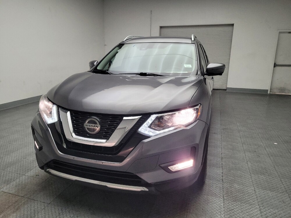 2019 Nissan Rogue in Riverside, CA 92504 - 18100452 15
