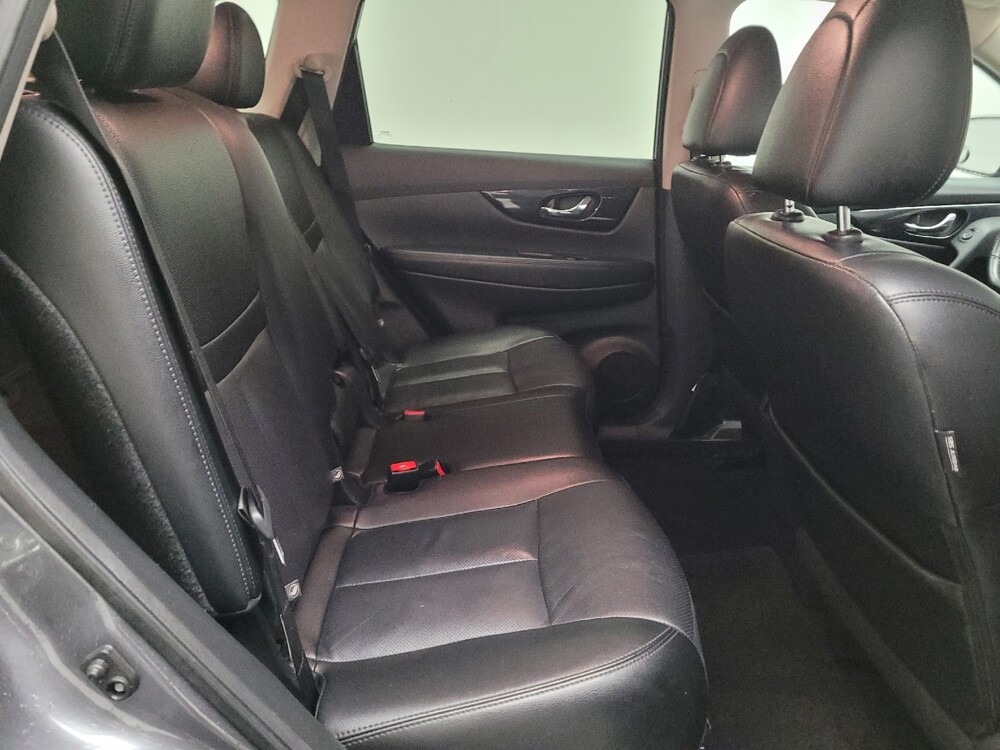 2019 Nissan Rogue in Riverside, CA 92504 - 18100452 19