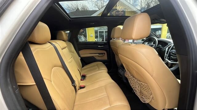 2014 Cadillac SRX in Greenville, SC 29607 - 18100453 20