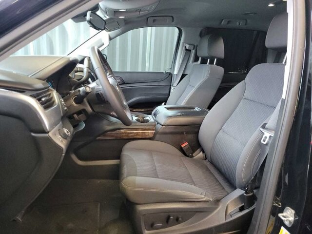 2020 Chevrolet Tahoe in Knoxville, TN 37912 - 18100470 4