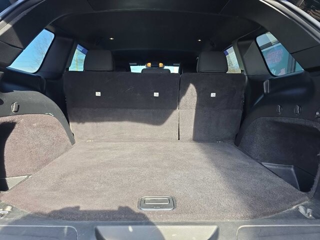 2017 Jeep Grand Cherokee in Knoxville, TN 37912 - 18100471 16