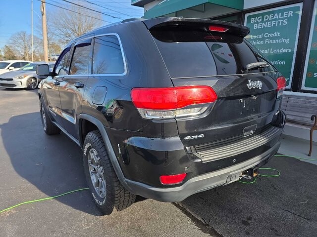 2017 Jeep Grand Cherokee in Knoxville, TN 37912 - 18100471 4