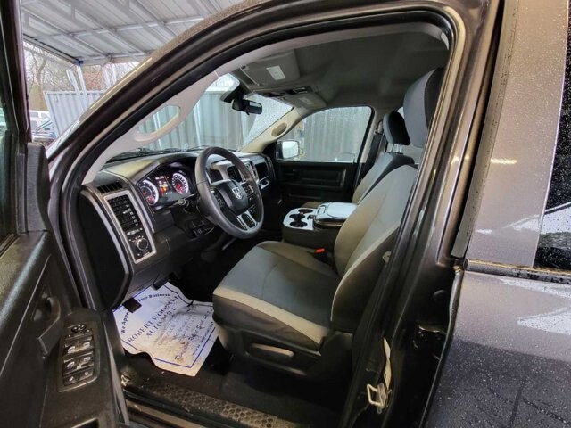 2021 RAM 1500 in Knoxville, TN 37912 - 18100474 4