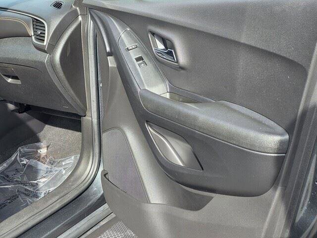 2019 Chevrolet Trax in Mesa, AZ 85212 - 18100481 34