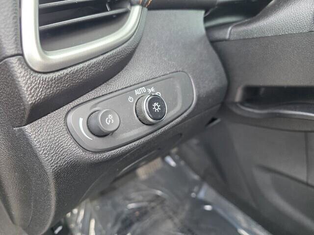 2019 Chevrolet Trax in Mesa, AZ 85212 - 18100481 87