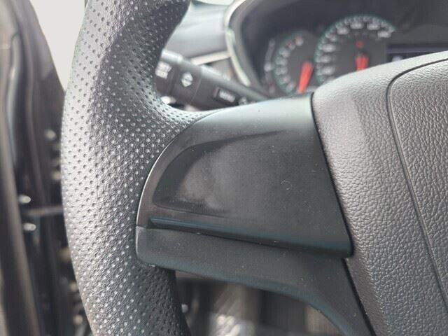 2019 Chevrolet Trax in Mesa, AZ 85212 - 18100481 27