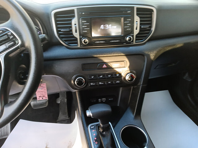 2018 Kia Sportage in DuBois, PA 15801 - 18100484 4