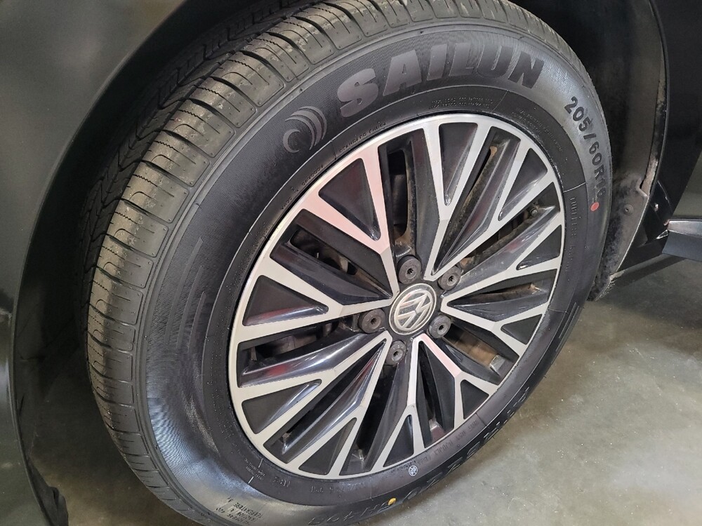 2019 Volkswagen Jetta in Riverside, CA 92504 - 18100490 31