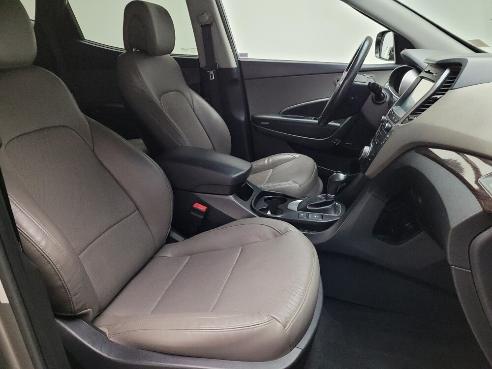 2017 Hyundai Santa Fe in Downey, CA 90241 - 18100492 21