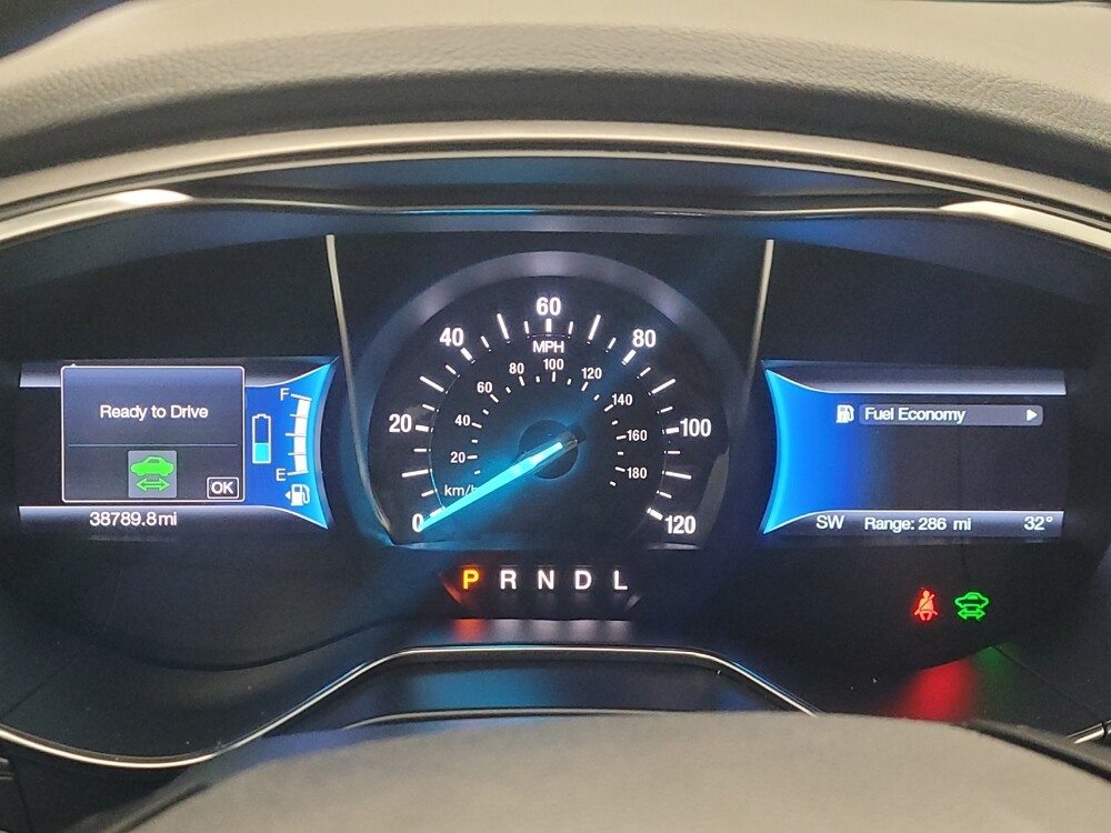 2018 Ford Fusion in Antioch, TN 37013 - 18100510 23