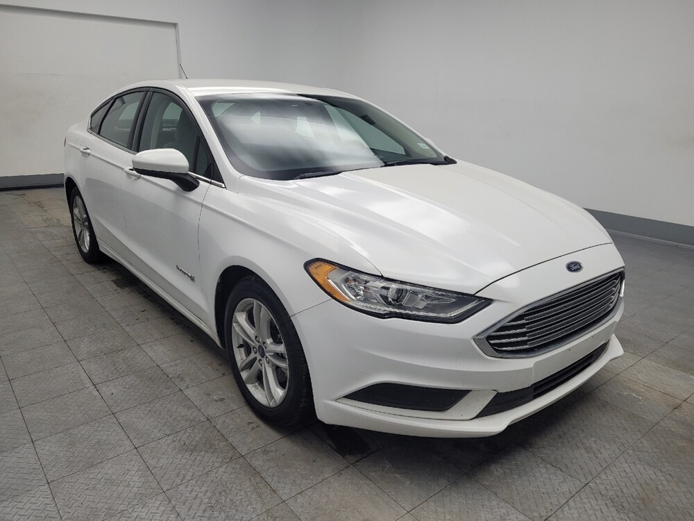 2018 Ford Fusion in Antioch, TN 37013 - 18100510 13