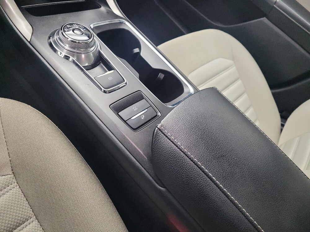 2018 Ford Fusion in Antioch, TN 37013 - 18100510 26