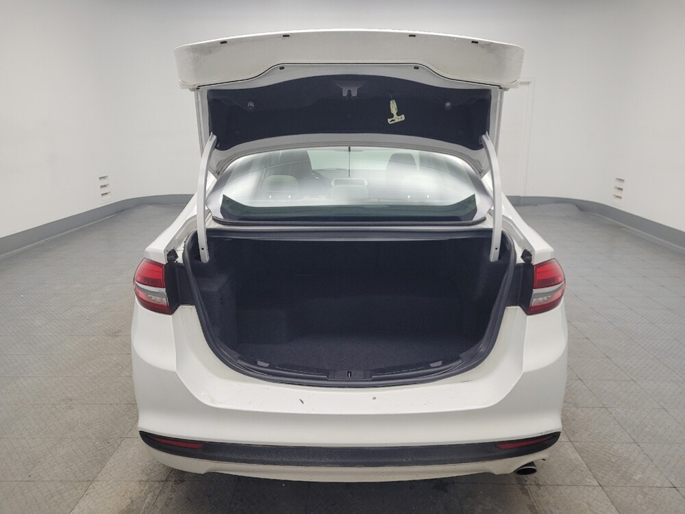 2018 Ford Fusion in Antioch, TN 37013 - 18100510 29