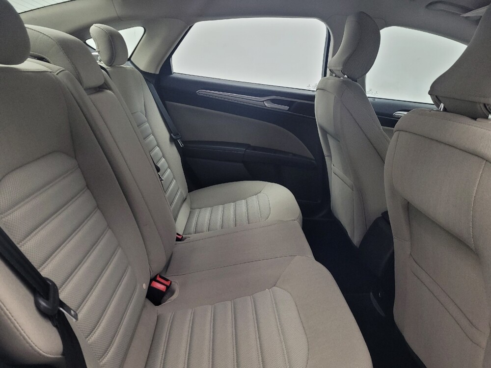 2018 Ford Fusion in Antioch, TN 37013 - 18100510 19