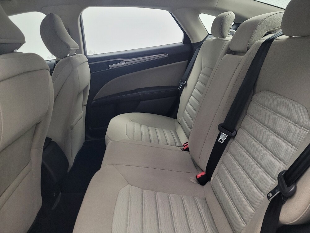 2018 Ford Fusion in Antioch, TN 37013 - 18100510 18