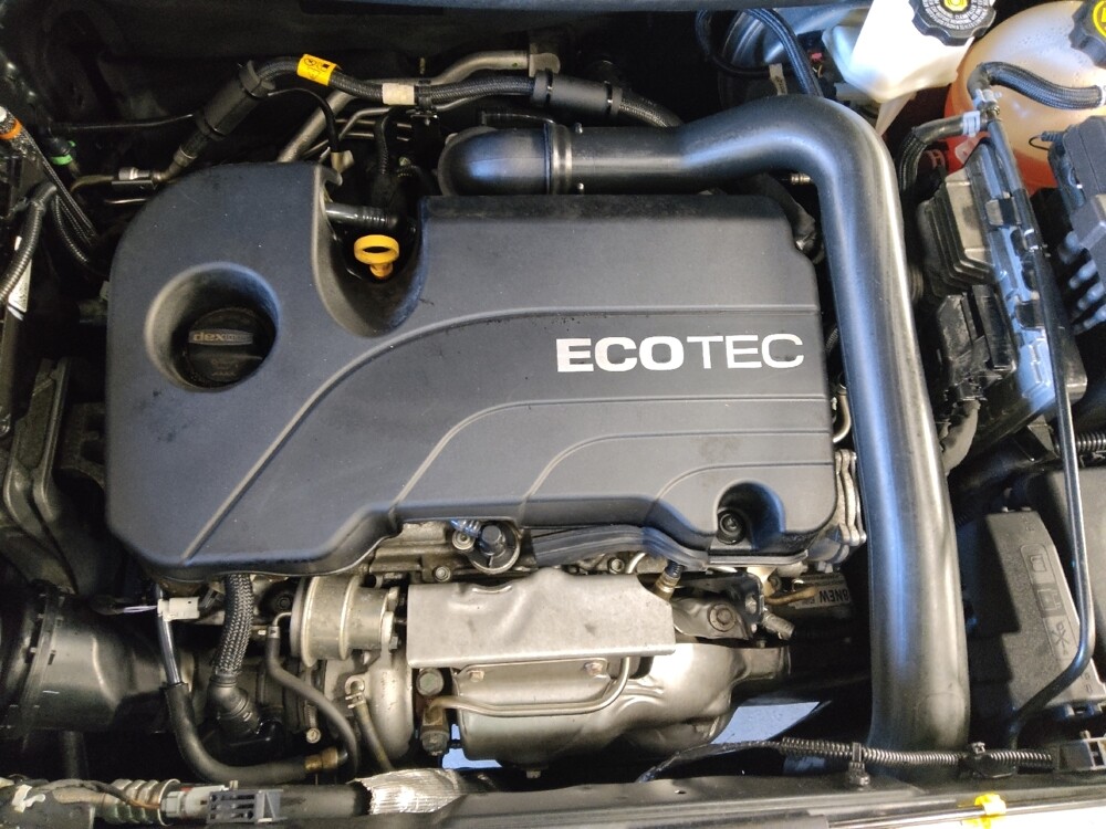 2019 Chevrolet Equinox in Birmingham, AL 35215 - 18100512 30