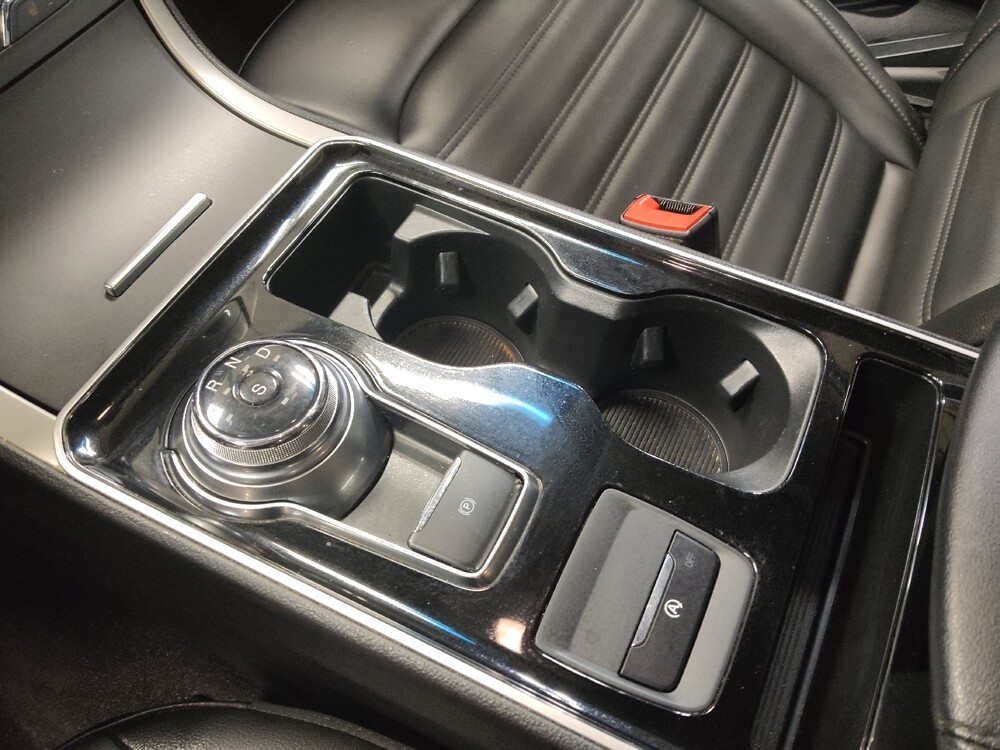 2020 Ford Edge in Fort Worth, TX 76116 - 18100533 26