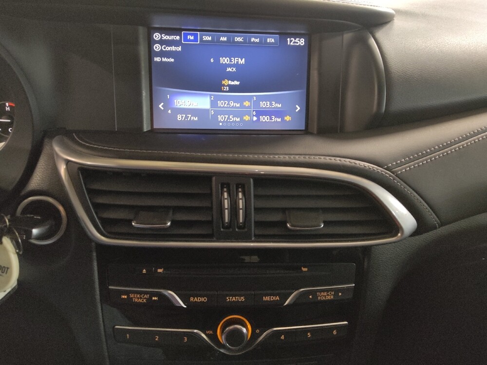 2017 INFINITI QX30 in Tyler, TX 75701 - 18100538 25