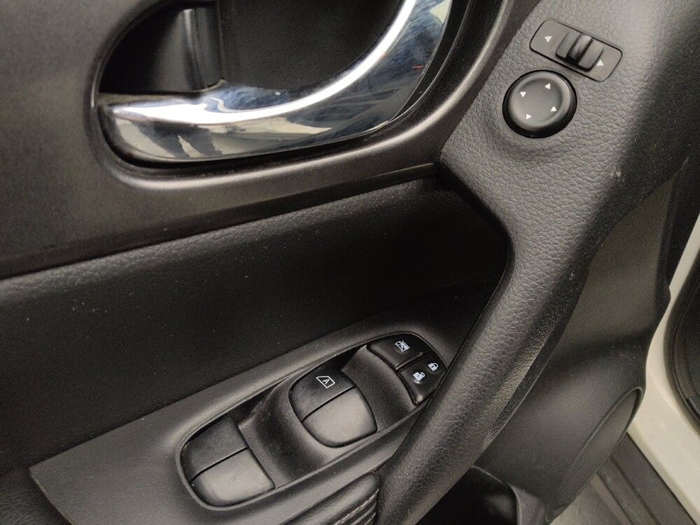 2015 Nissan Rogue in Lakewood, CO 80215 - 18100553 27