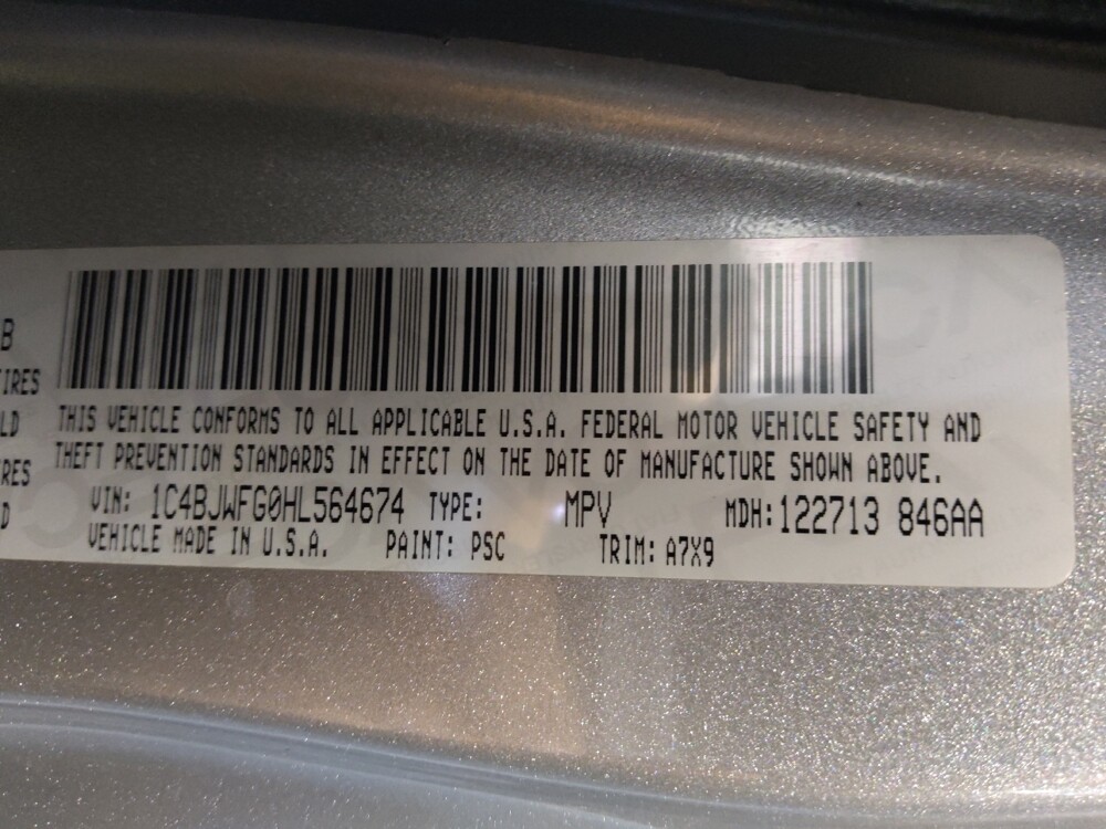 2017 Jeep Wrangler in Phoenix, AZ 85015 - 18100555 33