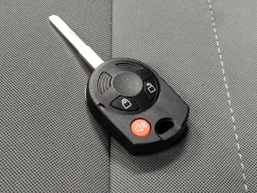 2015 Ford Escape in Phoenix, AZ 85015 - 18100556 32